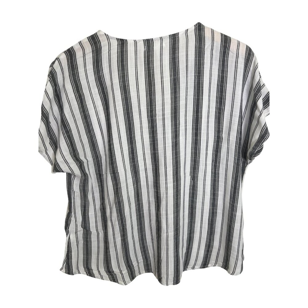 Maurices striped lightweight top size L Large - Picture 4 of 4